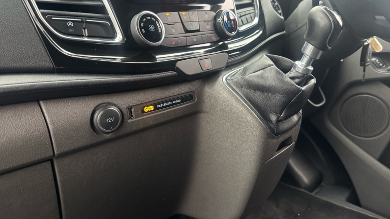 Ford Transit Custom 280 L1 Diesel Fwd 2.0 EcoBlue 130ps Low Roof Limited Van